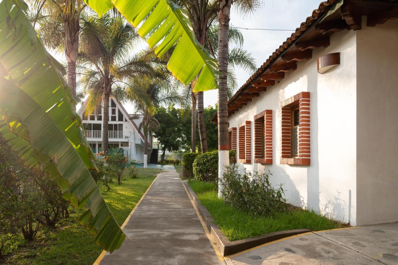 Las Jaras Aguas Termales La Garita ภายนอก รูปภาพ